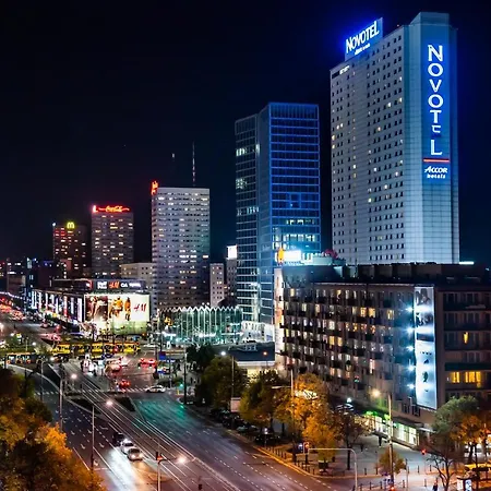 Remarkable Centre By Bookinghost Warszawa