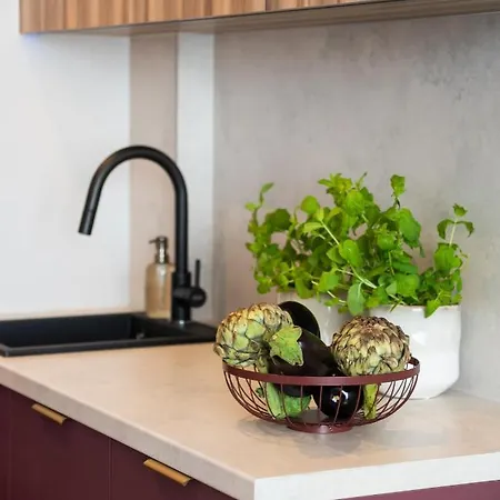 Remarkable Centre By Bookinghost * Varsó